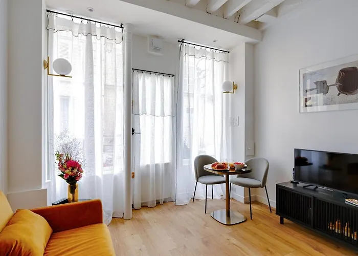 Appartement Design Ile St Louis - Welkeys